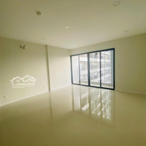 bán căn b1.0804 tầng đẹp view landmark 81, hàng chính cđt lavida plus