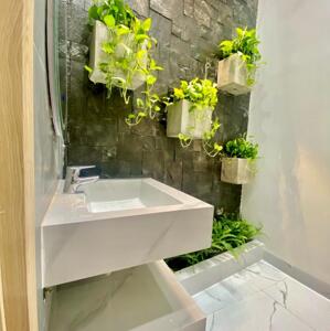 Cần bán siêu phẩm nhà 3 tầng kiệt oto đường Đồng Kè, TT Liên Chiểu, giá sập sàn chỉ hơn 4 tỷ.