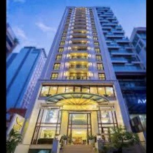 bán khách sạn biển nha trang - lộc thọ, 20 tầng, 98 phòng, doanh thu trên 3tỷ/tháng. 189 tỷ bao sổ
