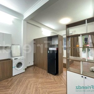 Căn Hộ Ban Công 35m2 - Full Tiện Nghi Cao Cấp - Cam Kết Như ảnh - Gần đài Truyền Hình Htv Quận 1
