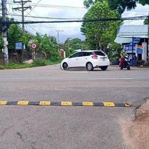 đất Sào Phân Lô, Mặt Tiền Ngang 140m đuờng Nhựa Cách Cửa Ngõ Cao Tốc Bhvt Chỉ 1.3km Lh 