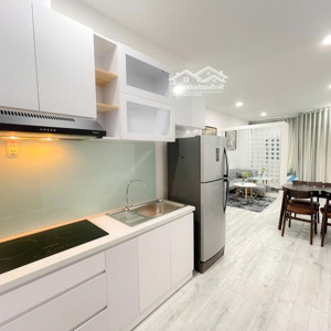 Căn Hộ Mặt Tiền Nguyễn Trãi Quận 5, Tách Bếp Có Bancol Siêu Thoáng Rộng Hơn 40m2| Cam Kết đẹp