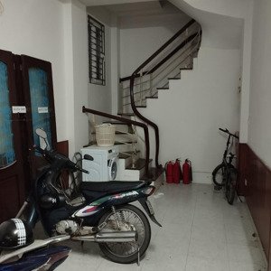 Nhà Trọ Ngã Tư Sở Vskk, điều Hòa, Nóng Lạnh, Nội Thất Cơ Bản