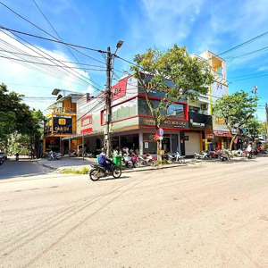 Bán Nhà 03 Tầng đường Nguyễn Phong Sắc - Giao đường Trường Chinh, Tp. Huế