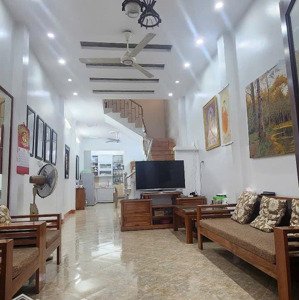 bán nhà đẹp phố phúc tân-hoàn kiếm-hà nội, 4 tầng, ô tô đỗ cửa, sân cổng, vài bước tới hồ hoàn kiếm