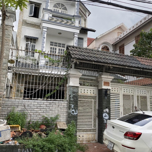 Nhà Phố 250m2 Biệt Thự đẳng Cấp Mặt Tiền Trung Mỹ Tây 1, Q12!