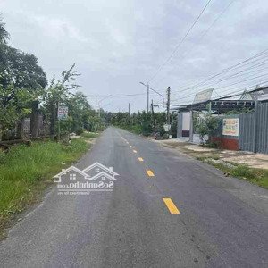 khách ngộp ngân hàng cần ra đi siêu phẩm
