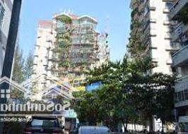 Cho Thuê Căn Hộ Chung Cư Hùng Vương điện Máy, Có Thang Máy, đường Mạc Thiên Tích, Phường 11, Quận 5