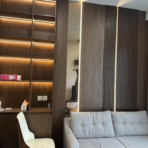 chính chủ cho thuê căn 2pn 2wc căn hộ cao cấp phân khu h1 masteri water front ocean park