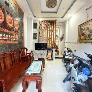 Nhà 4 Tầng Hxh 5m Thông Nguyễn Thị Nhỏ, Giá 5.4 Tỷ