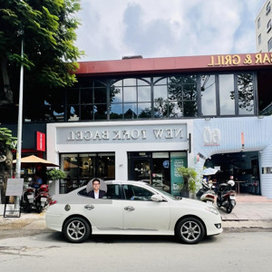 279 Triệu/m2 - Cần Bán Gấp Nhà Mặt Tiền Xuân Thủy - Dt: 197m2 - Xd: Hầm 7 Tầng - 55 Tỷ Thương Lượng