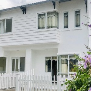 2,2 Tỷ Căn Góc, Dt 156m2, đường 30m, Khu đô Thị Dta