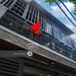 Bán Nhà âu Dương Lân. 31m2 Ngang 4.2m. Nhà Mới đẹp. 2 Ngủ. Bank Cho Vay 3 Tỷ. Sát Parcmall Chỉ 300m