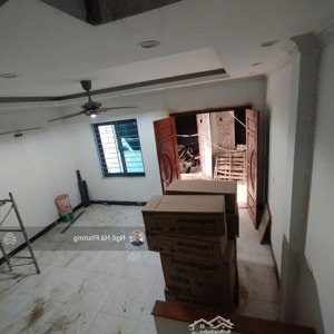 Nhà đẹp ở Ngay - Vị Trí Cực Tiện - Giá Yêu Thương - Sổ Nét Như Gương!