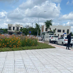 bán nhà mặt phố đt 747, tân uyên, bình dương, giá thỏa thuận, 179m2, 3pn, 3wc
