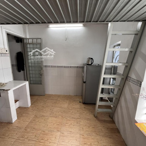 cho thuê phòng trọ 20m2 có gác - giờ tự do - không chung chủ