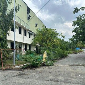 Kho Giáp Sông Cho Tàu Cập Mặt Tiền đào Trí Quận 7 đường Xe Cont 24/24, Thương Lượng Thầu Dài Hạn