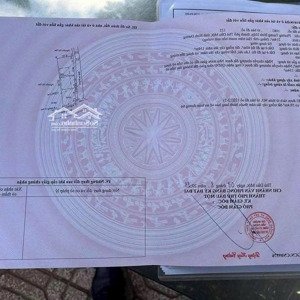 quá đẹp lô góc 2mặt tiền nhựa thông ngay chợ thuộc phường tương bình hiệp tp tdm bình dương