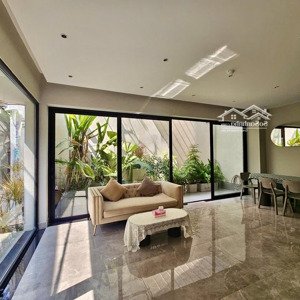 Mặt Bằng Văn Phòng Siêu đẹp - Logia Cây Xanh Thoáng Mát