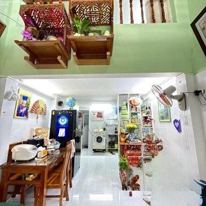 nhà xinh nở hậu - sư vạn hạnh - 3.2/3.5x8 (26.2m2), 3tầng - nhỉnh 4tỷ