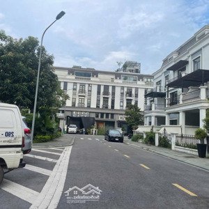 Bán Căn Liền Kề Khu Gardencity Thạch Bàn, Long Biên