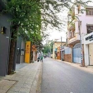 8X20M 4 TẦNG THANG MÁY, MẶT TIỀN NỘI BỘ ÂU CƠ, GẦN LỮ GIA QUẬN 11