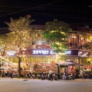 cho thuê mặt bằng đẹp trần huy liệu lô góc 265m²x2 tầng, mặt tiền 10m x 20m chỉ 120tr/ tháng