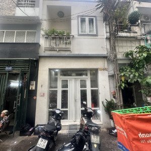 cho thuê nhà nguyên căn đường lê quốc hưng gần chợ xóm chiếu