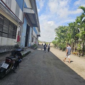 cho thuê nhà xưởng trong kcn tân tạo, bình tân, khuôn viên: 4.500m2, xưởng: 2.400m2, pccc tự động