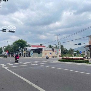 bán nhà mặt tiền đường 23/10 , phường tây nha trang, thuộc vĩnh trung
- dt: 166m ( ngang 6,5m)