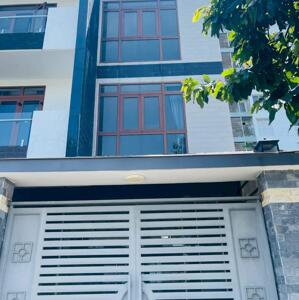 Nhà 1T2L khu dân cư đường đỗ xuân hợp gần the global city