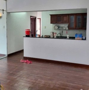 Cho Thuê Căn Hộ Bàu Cát Ii Lô Thang Máy 3pn 2wc 94m2 - Lh 