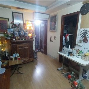 Nhà Em Bán Căn Chung Cư Mini 2pn Giá 1.58 Tỷ Phố Chùa Bộc - đống đa ( Cạnh Vincom Phạm Ngọc Thạch