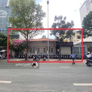 Bán Nhà Trần Quang Diệu, P9, Quận 3. Dt: 6x35m