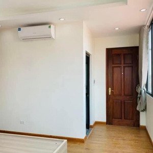 Tòa Căn Hộ Dịch Vụ Cầu Giấy 65m2*7 Tầng Thang Máy - Dòng Tiền 65tr/ Tháng Giá Chỉ Hơn 12 Tỷ