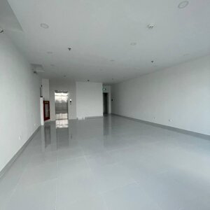 Nhà phố cho thuê 2 tầng (trệt + lầu 1) thích hợp để ở, mở văn phòng, kinh doanh