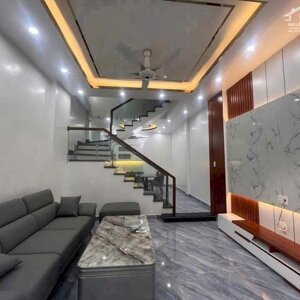 DUY NHẤT CĂN nhà 3,5 tầng Sở Dầu-Hồng Bàng giá siêu hấp dẫn chỉ 3,x tỷ Lh 0979087664