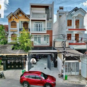 giảm 1 tỷ- nhà 4 tầng 150m(6x24) nội thất gỗ đỏ cao cấp- ngay vincom lê văn việt - đường 12m nhựa
