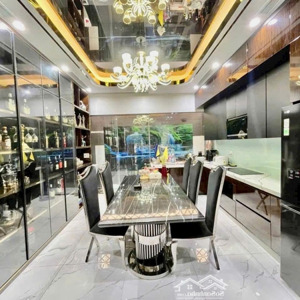 nhà 90m2 dân xây 5 tầng -có thang máy - đường 12m tại văn cao