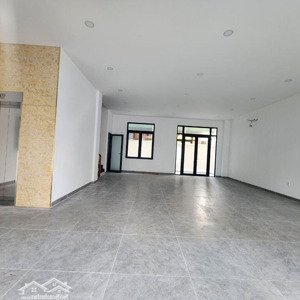 độcc quyềnn bán nhà phố hoàn thiện đẹp sẵn sổ 135m2 gần trường học tại vinhomes grand park