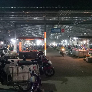 cần bán chợ đầu mối tân hoà, buôn mê thuột, dăk lak. cơ hội kinh doanh vàng lh: 
