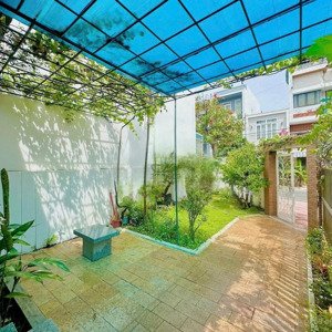 cho thuê nhà sân vườn 1 phòng ngủ full nội thất khu hà quang 2 giá 15 triệu/tháng