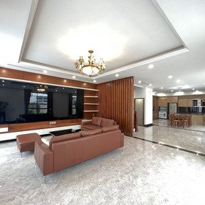 cho thuê giá 45tr/1 tháng, biệt thự vinhomes riverside. sđt liên hệ 
