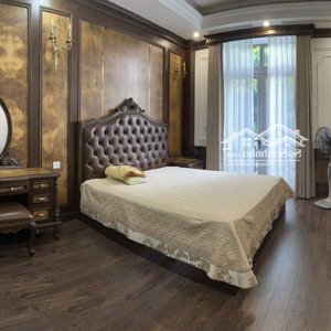 cho thuê giá 42tr/1 tháng, biệt thự vinhomes the hamony. sđt liên hệ 