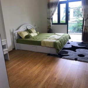 bán nhà mặt phố phùng chí kiên, 5,1 tỷ, 75m2, đẹp, nhiều tiện ích