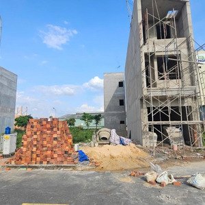 quá rẻ: 2tỷ350, 68m2 đất kdc lê phong cạnh vòng xoay an phú, tp. thuận an