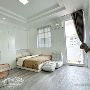 căn hộ studio - ban công - ngay khu hoàng sa - sát khu ẩm thực phan xích long - tiện ích nhiều
