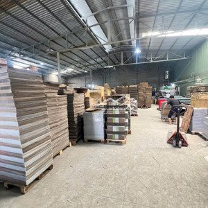 cho thuê kho xưởng 440m2 một sẹc đường trần văn mười hóc môn diện tích: 11 x 40 = 440m2