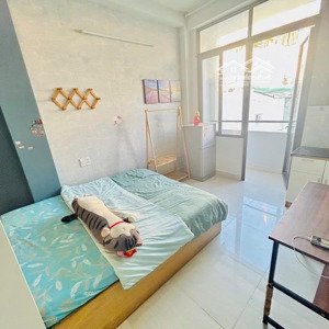 cho thuê phòng full nội thất quận 1 đường 212b nguyễn trãi gần đh, bến thành gần bến xe buýt sg