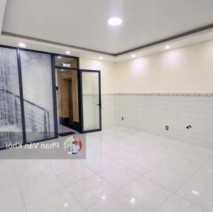 cho thuê văn phòng 35m2 có thang máy, hầm để xe tại vạn phúc city